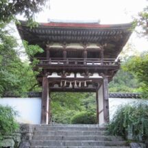 長岳寺　鐘楼門